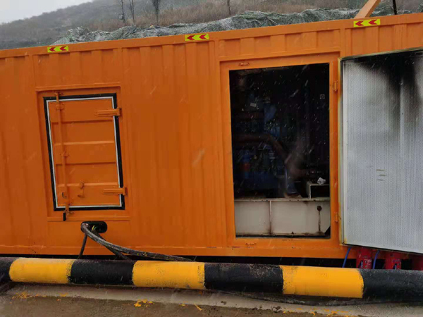 清丰发电车出租-应急柴油发电机组选什么样的比较好？